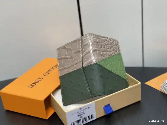 WIS VUITTON Pocket Organizer-7.5*11.1*1 cm LOUIS 0427